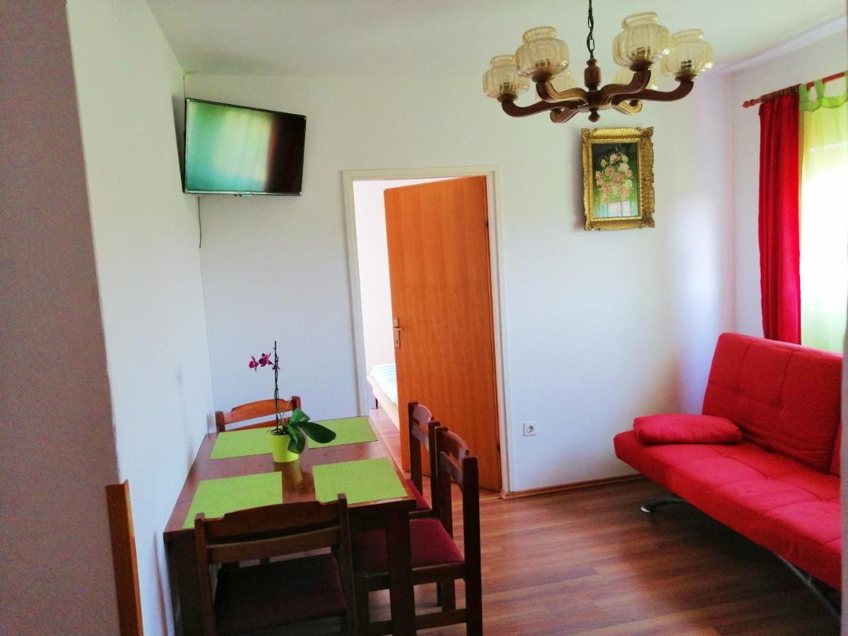 Apartments Brkovic ซูโกชัน ภายนอก รูปภาพ