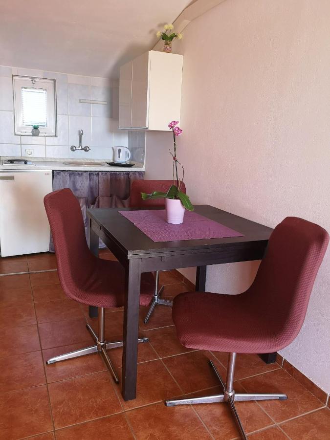 Apartments Brkovic ซูโกชัน ภายนอก รูปภาพ