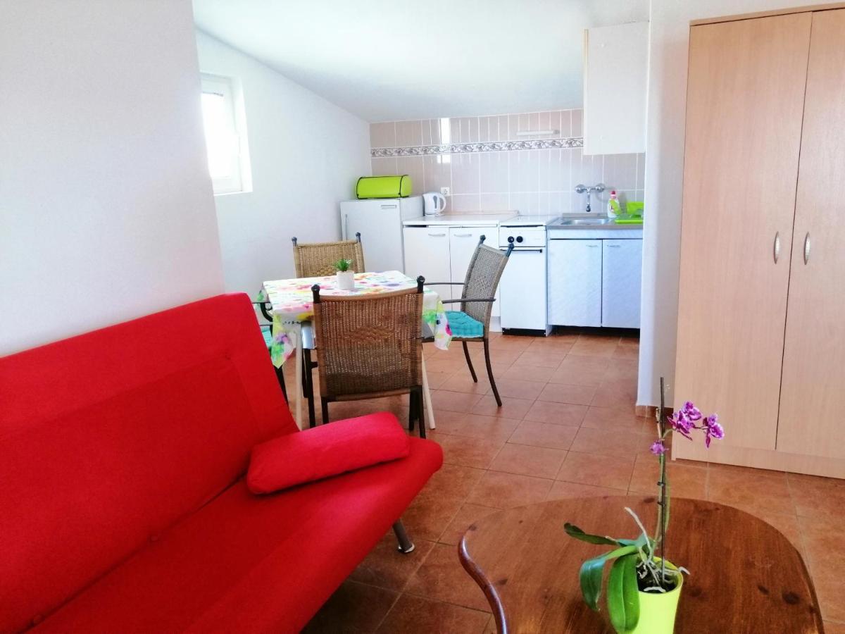 Apartments Brkovic ซูโกชัน ภายนอก รูปภาพ