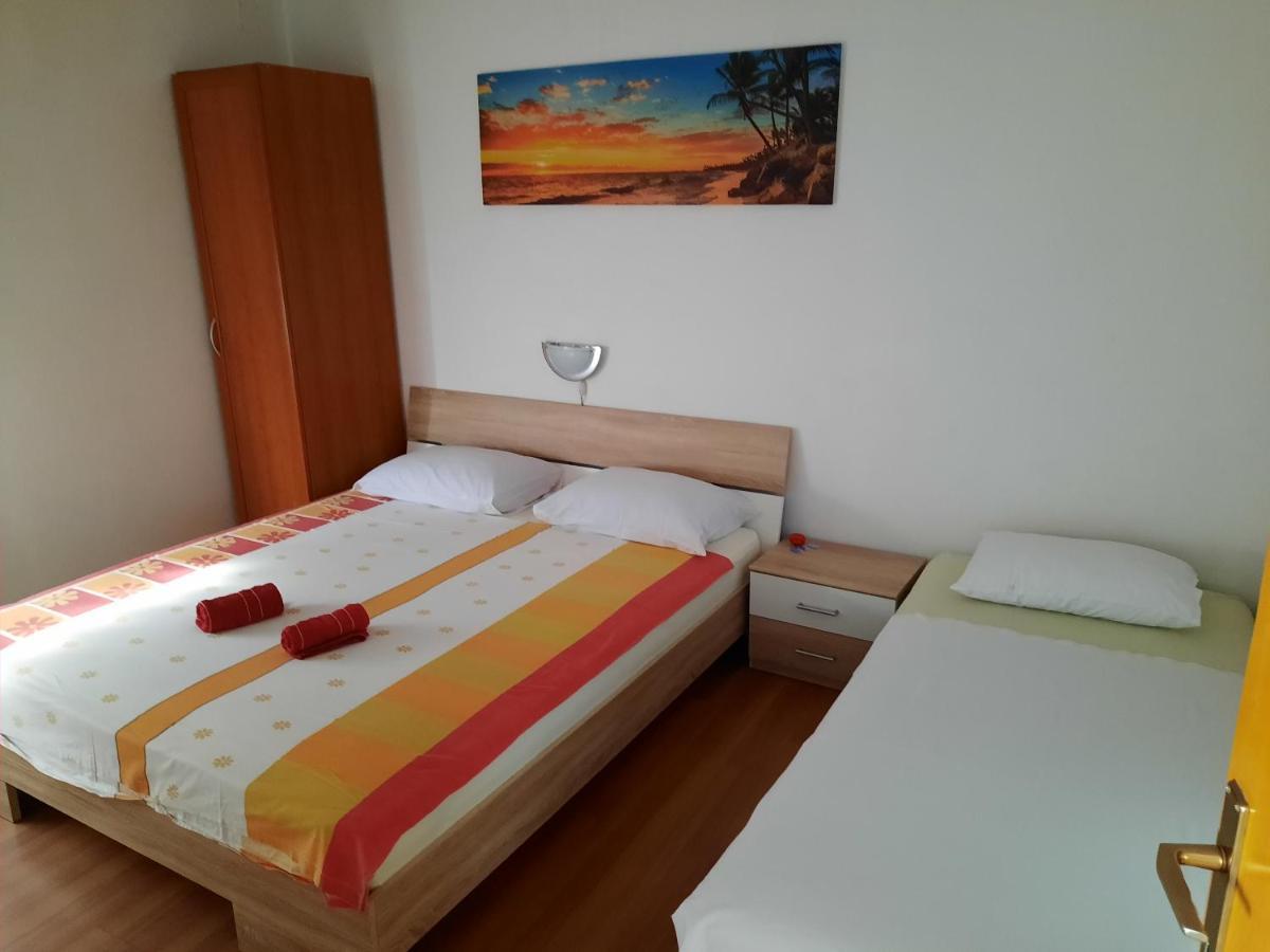Apartments Brkovic ซูโกชัน ภายนอก รูปภาพ